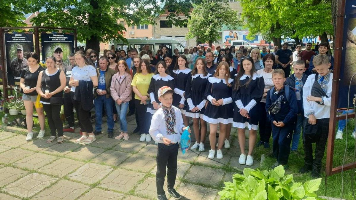 Верховинщина попрощалася із 26-річним Петром Федорчуком, який загинув на війні