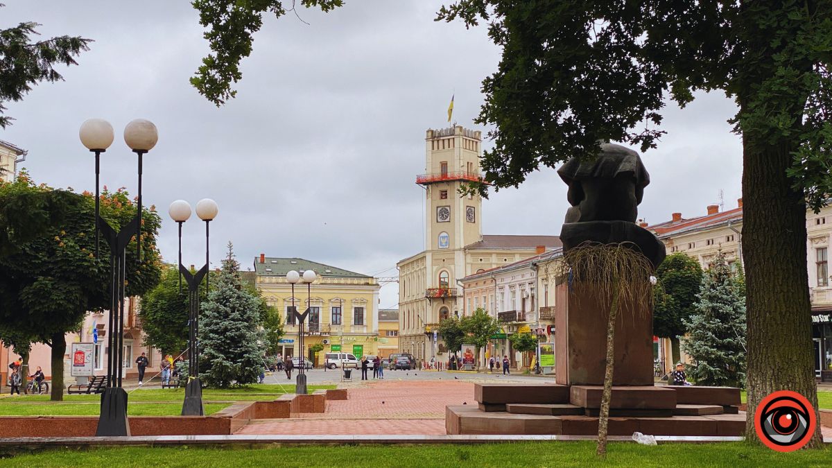 У Коломиї скликають на мирні збори проти розтрати бюджетних коштів