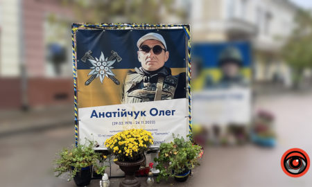 Незабуті: рік тому загинув Герой з Коломиї Олег Анатійчук