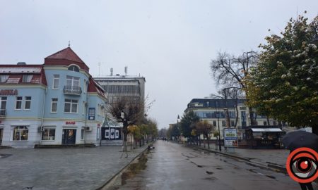 Дівчинка на самокаті збила трьох дітей на стометрівці в Коломиї