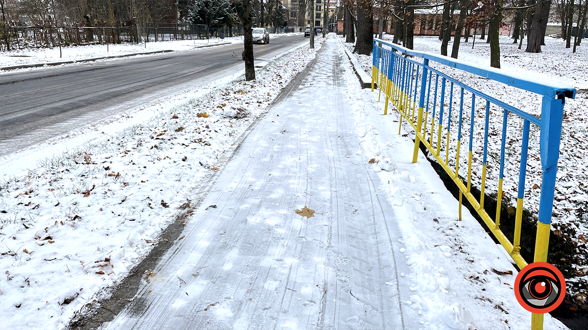 Погода у Коломиї 1 грудня: крижаний дощ та інші зимові витівки