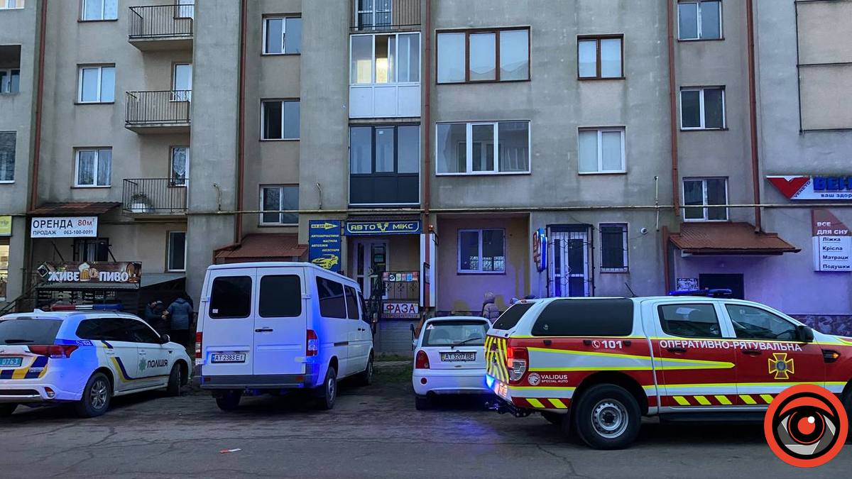 У Коломиї в квартирі виявили 4 тіла без ознак життя