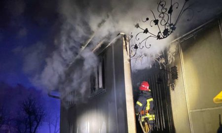 У Надвірній сталася пожежа в житловому будинку
