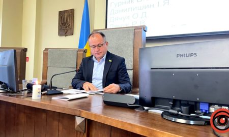 Депутати схвалили надбавки, премії та матеріальну допомогу міському голові Коломиї у 2024 році