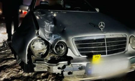 На Косівщині під колеса "Mercedes-Benz" потрапила пішохідка: 24-річна жінка загинула