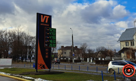 У Коломиї продовжує дешевшати паливо | Ціни на АЗС міста