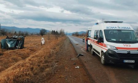 Авто неодноразово перекинулось: деталі смертельної ДТП на Надвірнянщині