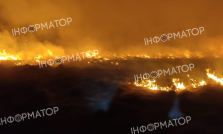 На Коломийщині протягом тижня рятувальники загасили десяток пожеж сухої трави