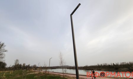 У Коломиї витратять ще третину мільйона гривень на освітлення Шевченківського парку