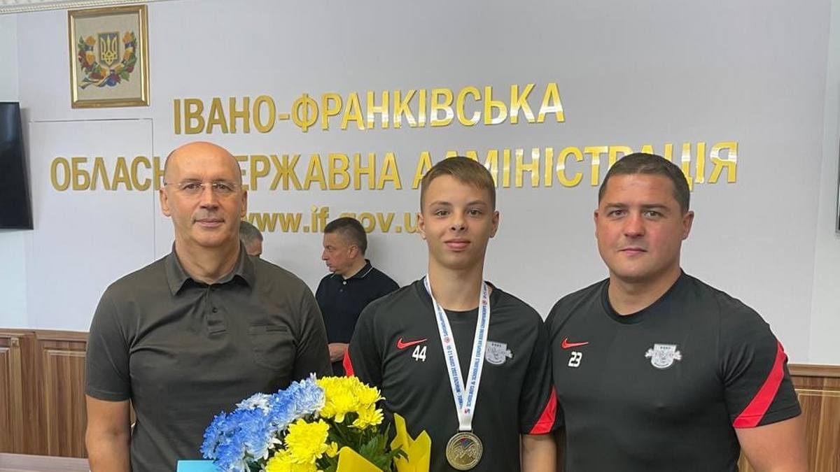 Юний боксер Богдан Тимчук привіз до Коломиї ще одну золоту медаль
