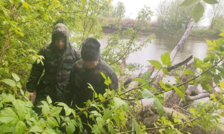 Несподівано: двоє братів вирішили незаконно повернутися в Україну, перепливши річку