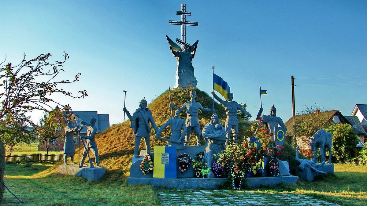 У Саджавці за майже 200 тис грн проведуть ремонт біля могили борцям за волю України