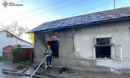 На Коломийщині внаслідок пожежі у кімнаті будинку загинув чоловік