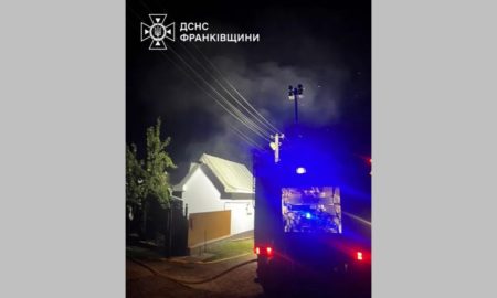 Серед ночі розгорілася пожежа в селі на Городенківщині