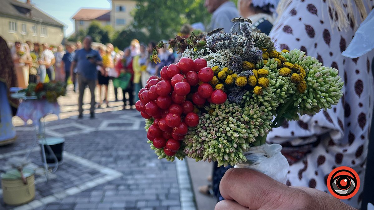 Розклад Богослужінь на свято Маковея у Коломиї