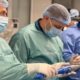 Замінили серцевий клапан через... надріз на стегні: прикапатські медики вдруге провели операцію за технологією TAVI