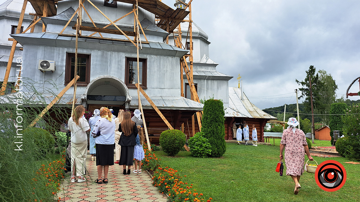 Як празникують у Спасі: фоторепортаж і цікаві факти про історію села