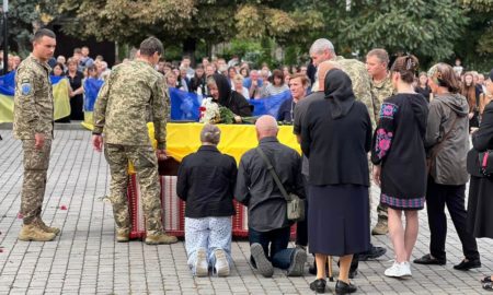 Сьогодні у Голоскові проведуть в останню путь "Едельвейса" Василя Романюка