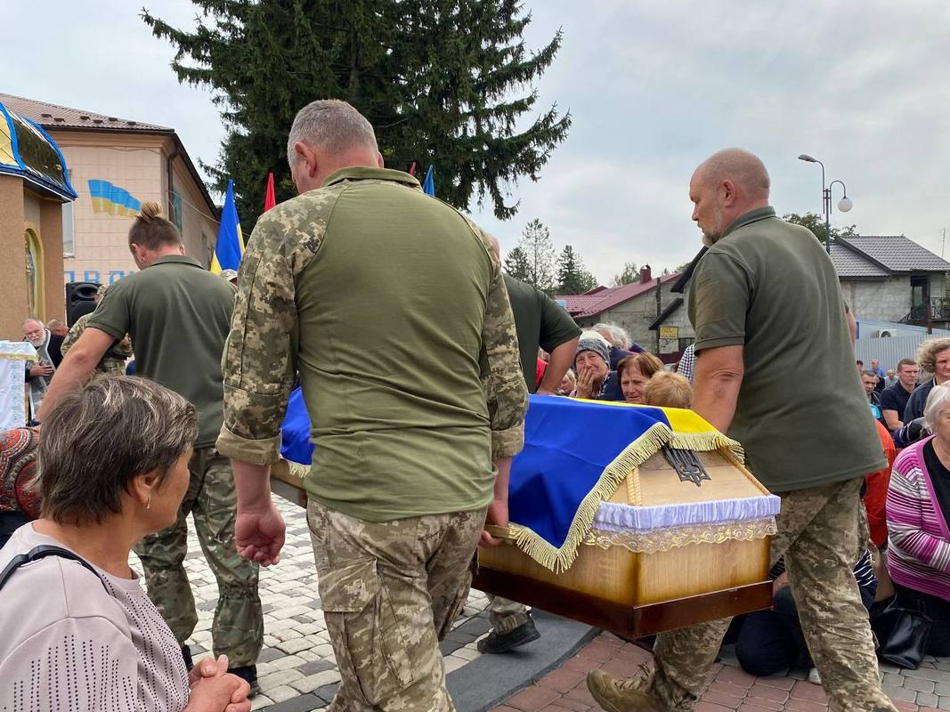 Городенківська громада віддала шану Герою Михайлу Лазорку