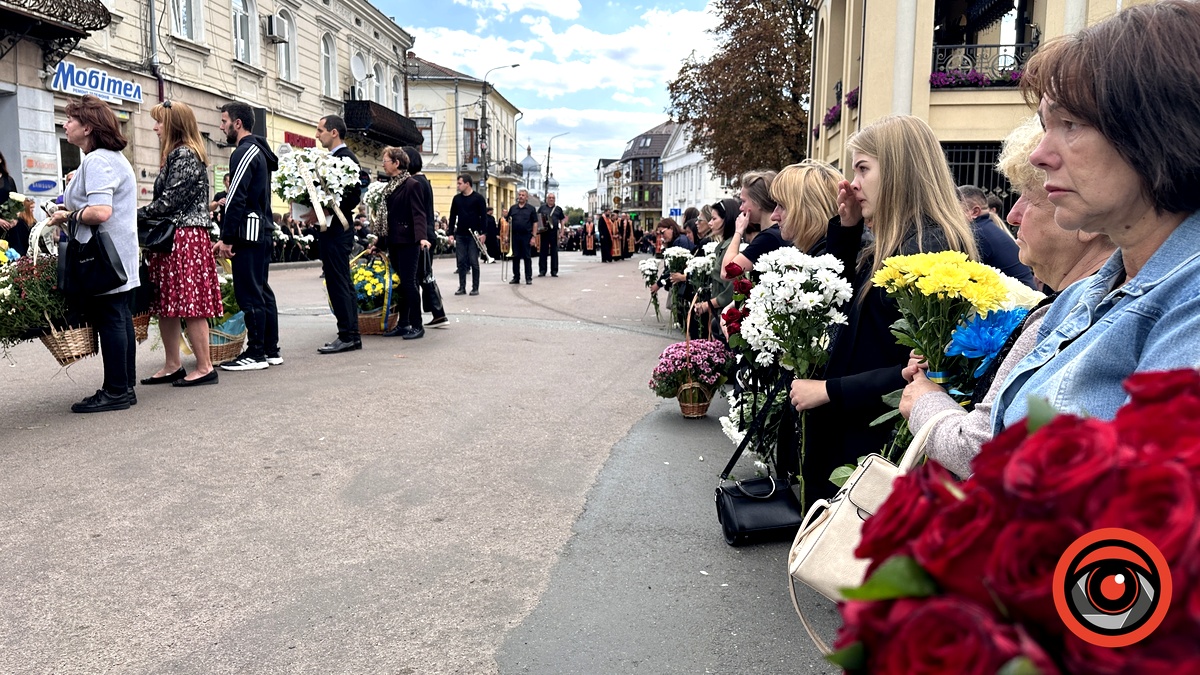 Мешканці Коломиї провели в останню путь Героя Антона Дмитерка