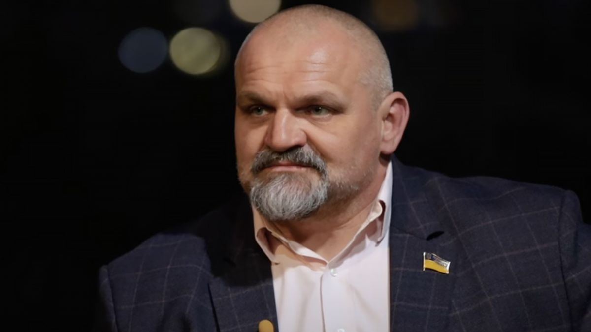 Нерухомість, злиток золота та мільйони готівки: що задекларував нардеп Василь Вірастюк за 2023 рік