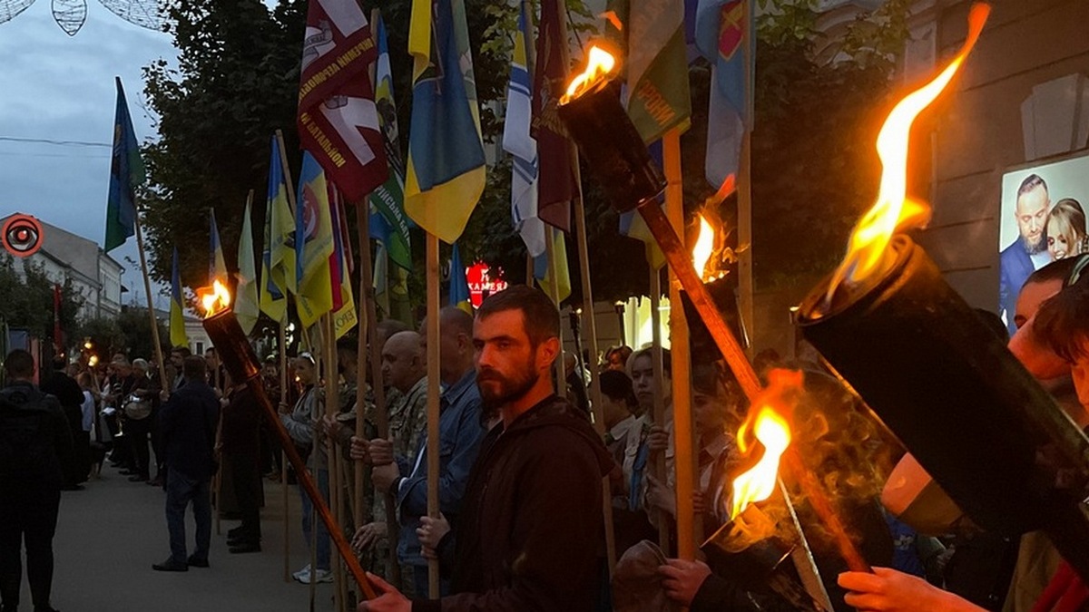 В останню ніч жовтня у Саджавці відбудеться смолоскипна хода