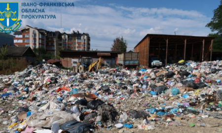 Прокуратура підозрює депутата в забрудненні земель у Верховині