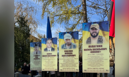 На Косівщині відкрили Алею Слави полеглим військовослужбовцям