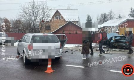 Під Коломиєю трапилась автотроща. Є постраждалі