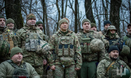 Воїну з Делятина вручили нагрудний знак "Золотий хрест"