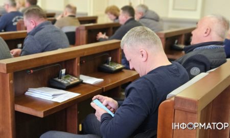 Щодо хамської поведінки жупанського коломийські депутати звернулися... до громади