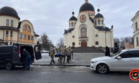 До Коломиї назавжди повернувся полеглий Герой Віталій Фестрига