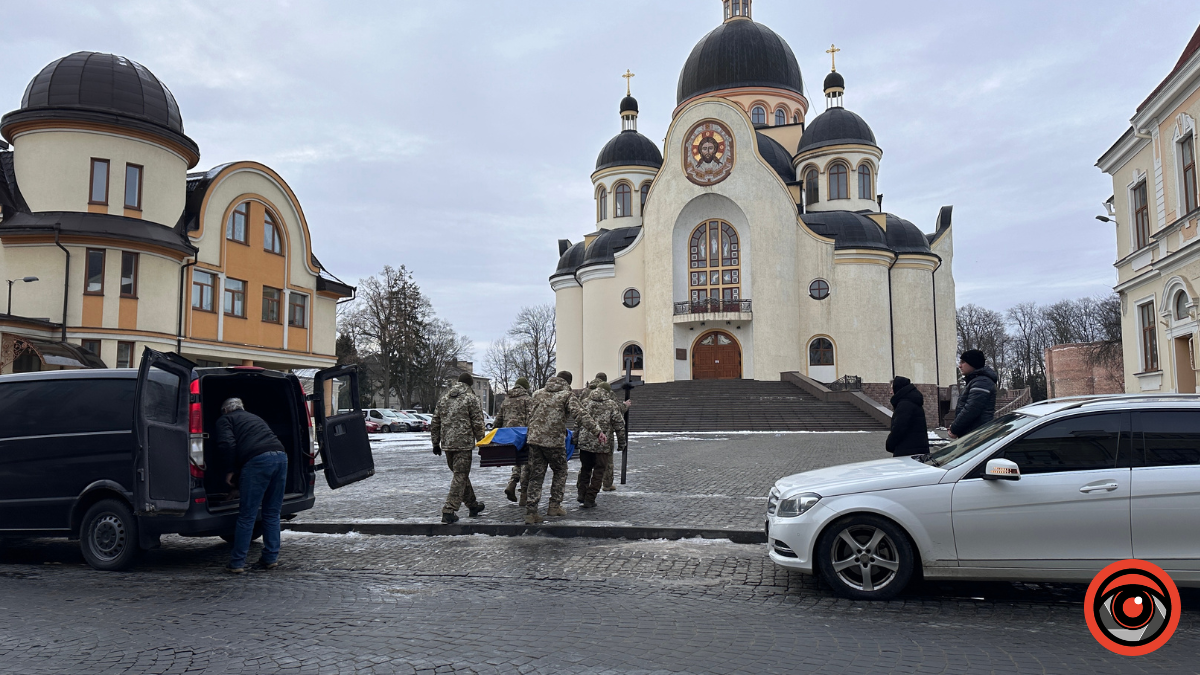 До Коломиї назавжди повернувся полеглий Герой Віталій Фестрига