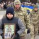 Отинійська громада зустріла полеглого воїна Володимира Гараздюка