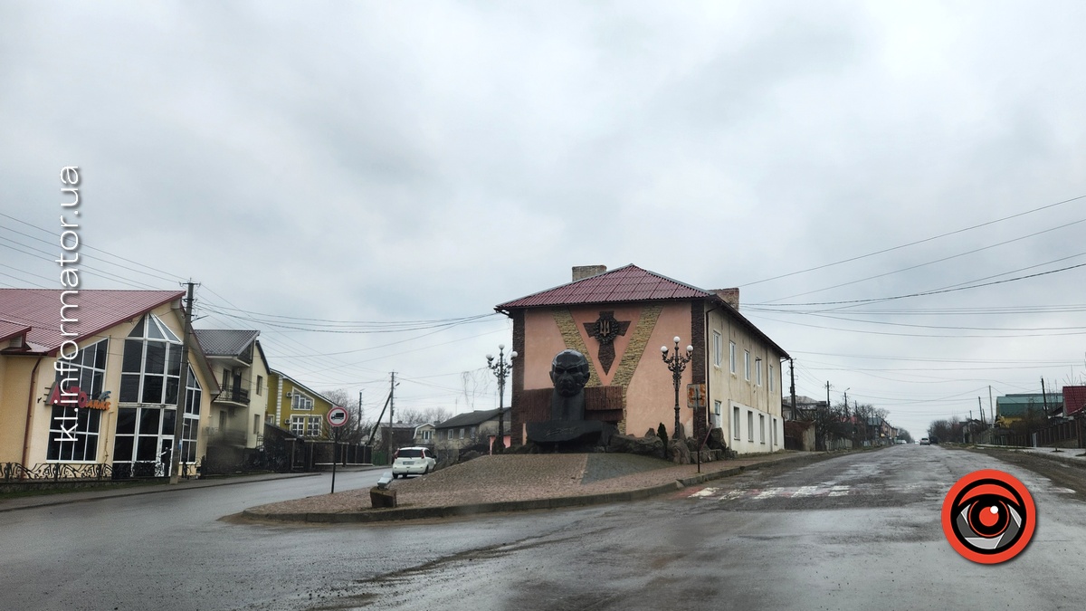 Скільки у Городенці влада готова платити медіа