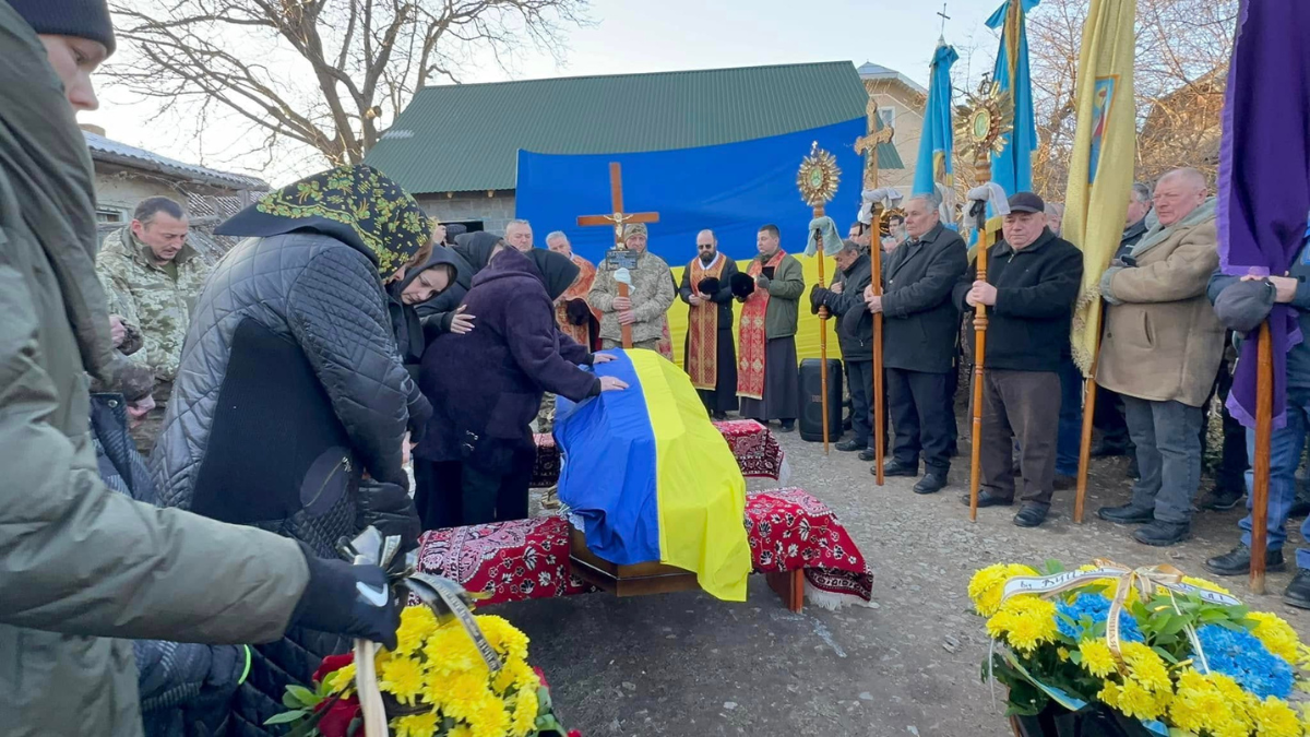 На Надвірнянщині назавжди попрощались із Героєм Іваном Кульчаком