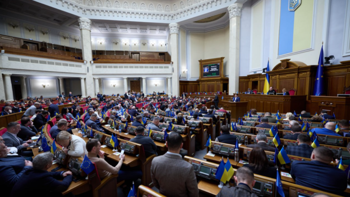 Вибори-2025 в Україні під питанням: Верховна Рада проголосувала за відповідну постанову